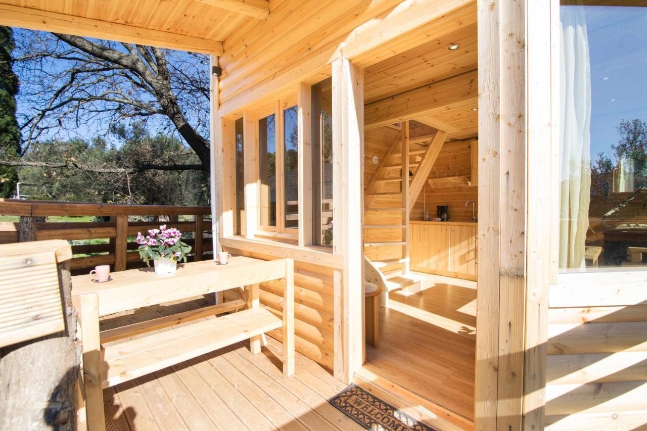 Romantic Tree House Kato Pavliana Exterior foto
